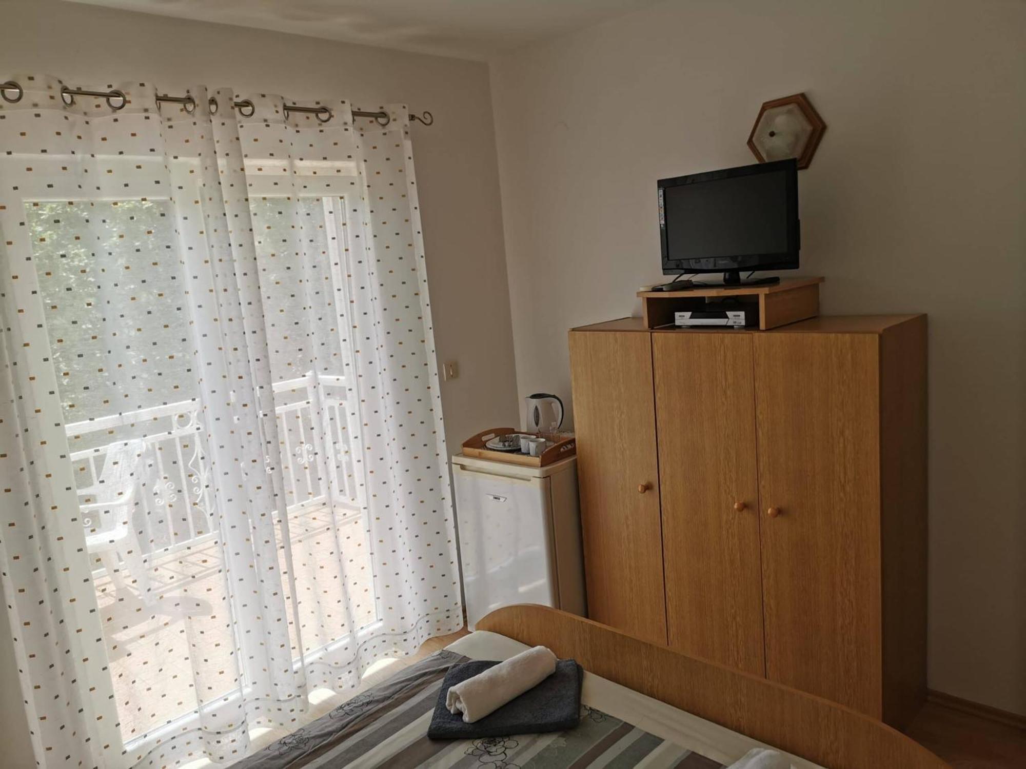 Apartments And Rooms Нівице Номер фото