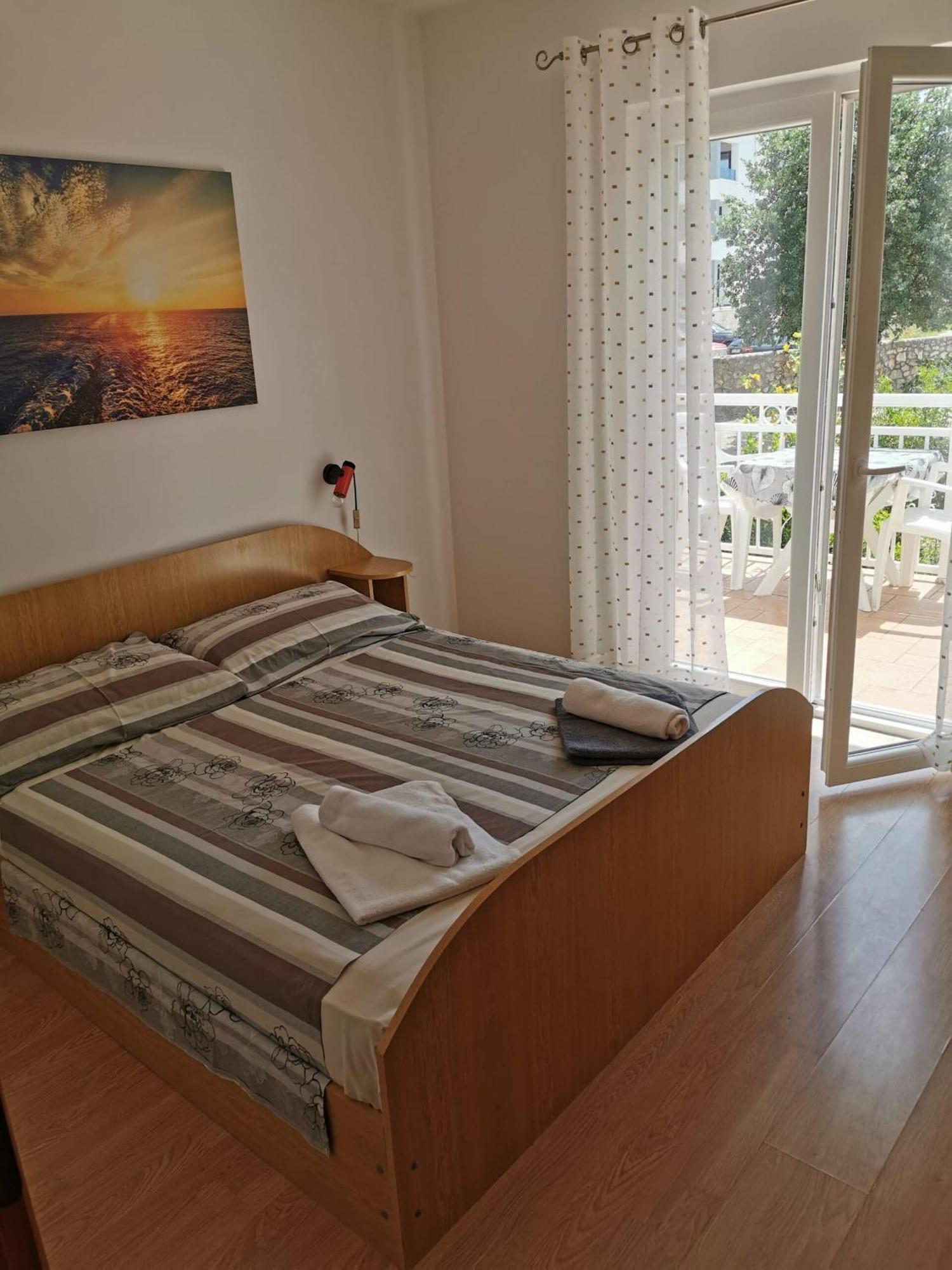Apartments And Rooms Нівице Номер фото